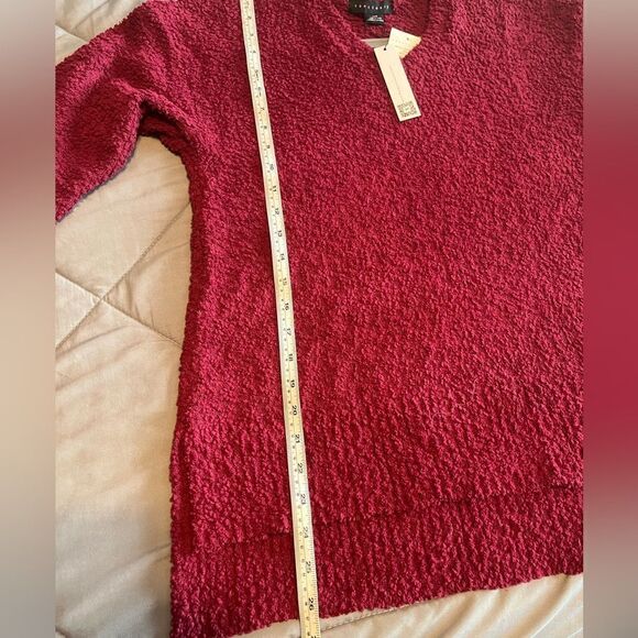 SANCTUARY V-Neck Soft Sweater - Garnet - Picture 9 of 10